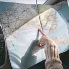 FAKE Le donne sono negate a usare le mappe: uno studio svela che non è vero